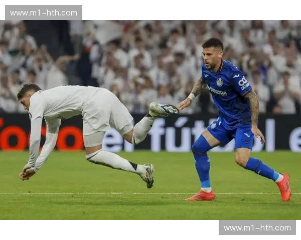 赫塔菲前锋萨特里亚诺与巴斯克斯搭档 速度优势成反击关键